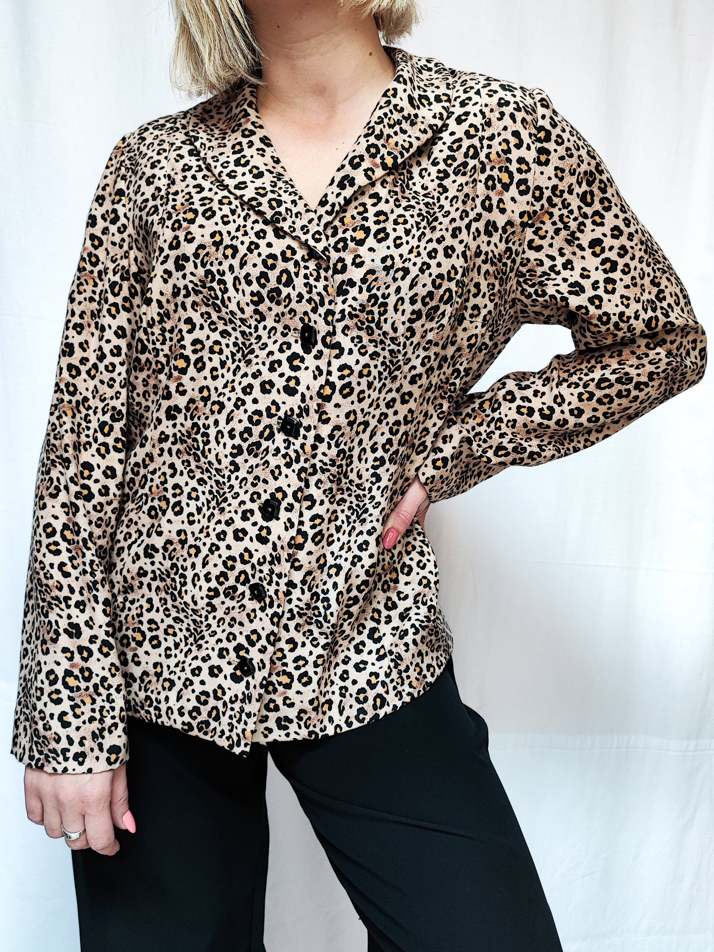 Leo blouse