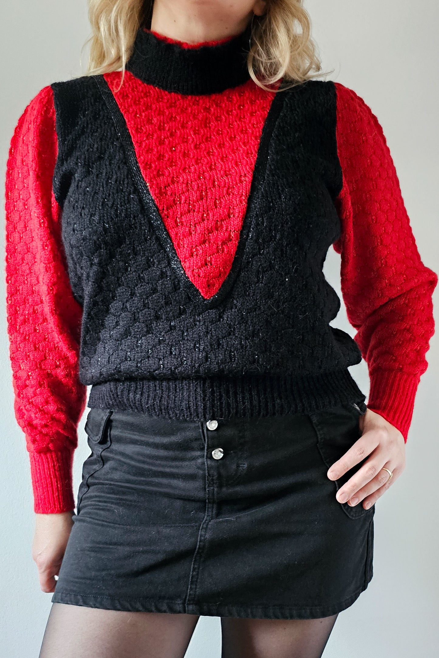 Poinsettia sweater