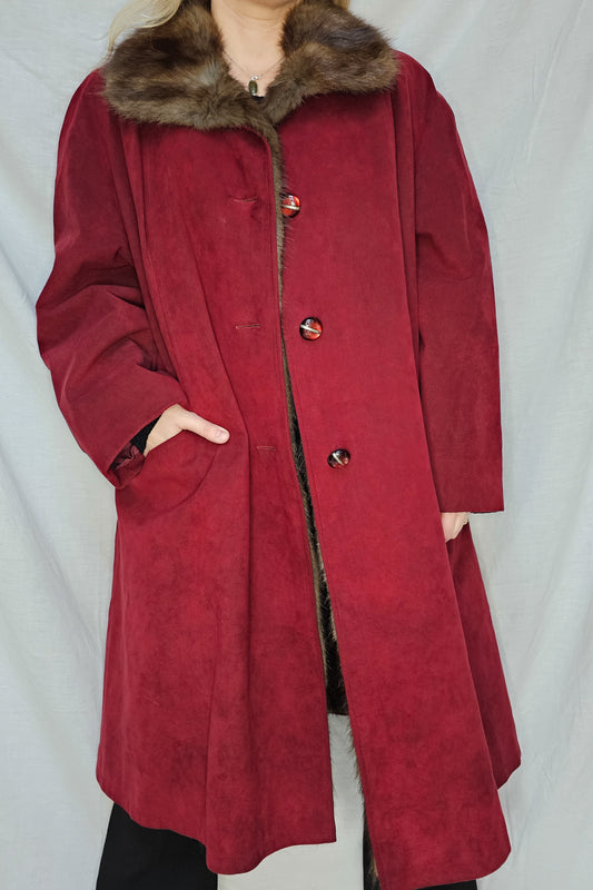 Manto di Alcantara coat